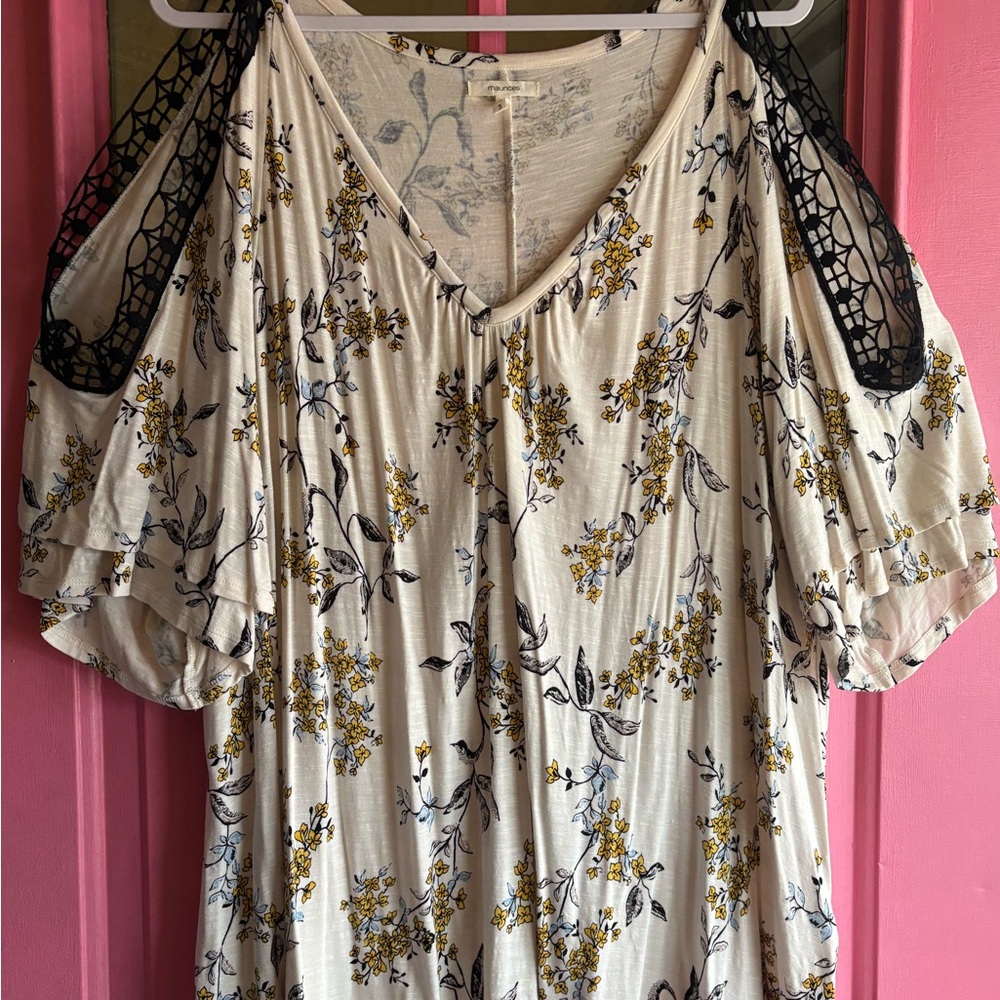 Maurices Floral Print Women's Top with Black Lace Detail